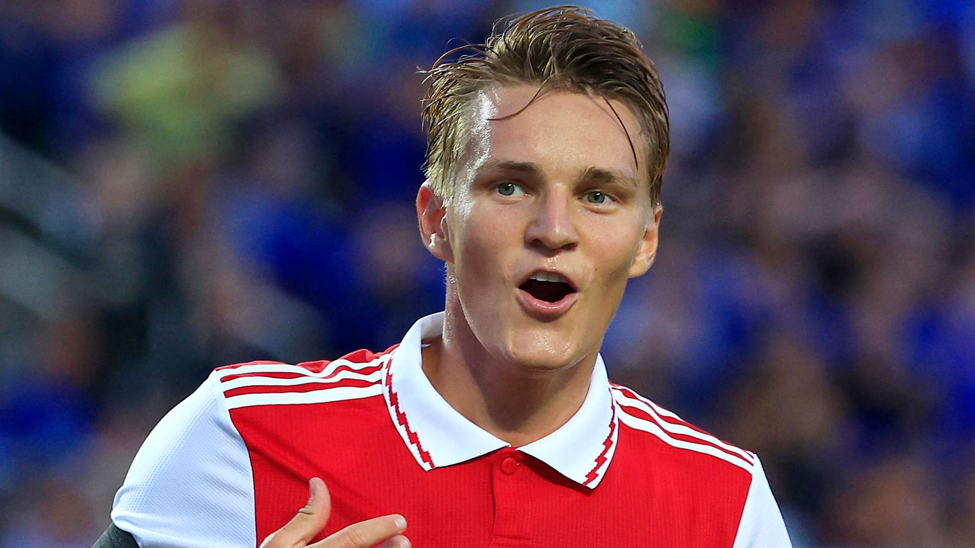 安东尼主动配合警方调查长达五小时揭秘背后真相